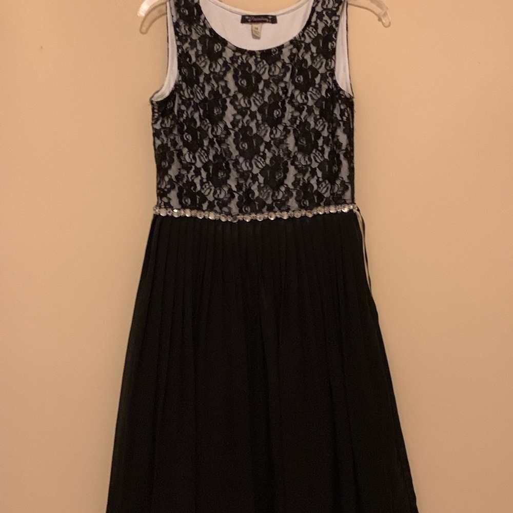 Knee length girl’s dress